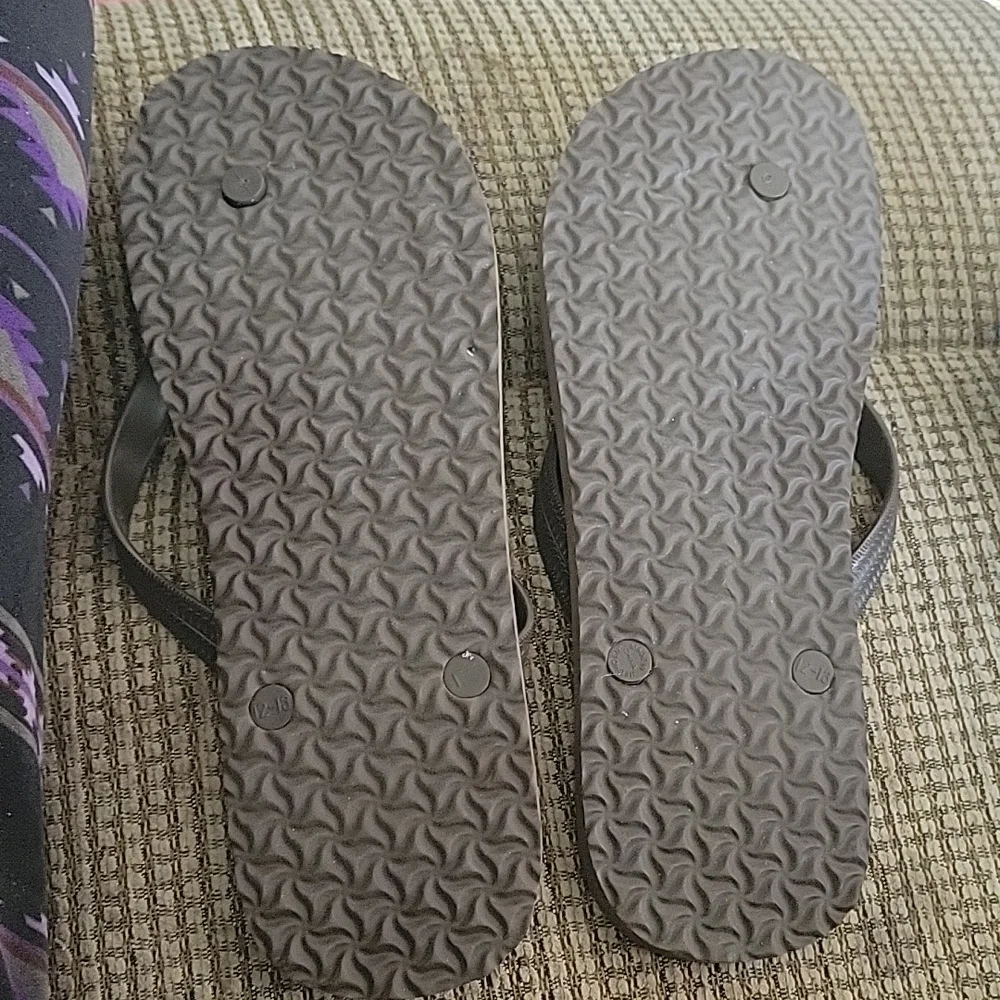 OLD NAVY like new Men's flip flop